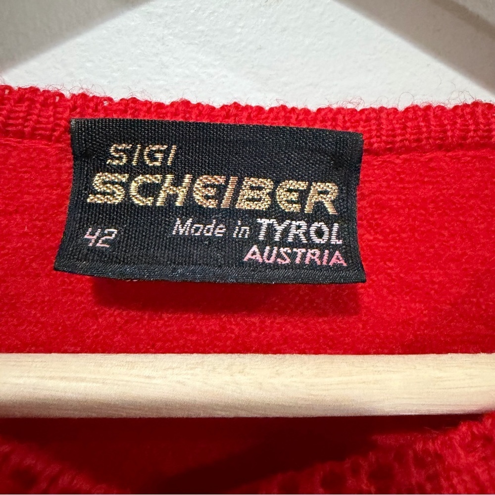 Vintage Sigi Scheiber Red Boiled Wool Cardigan Floral Embroidery Austria Size 12 - Picture 6 of 8